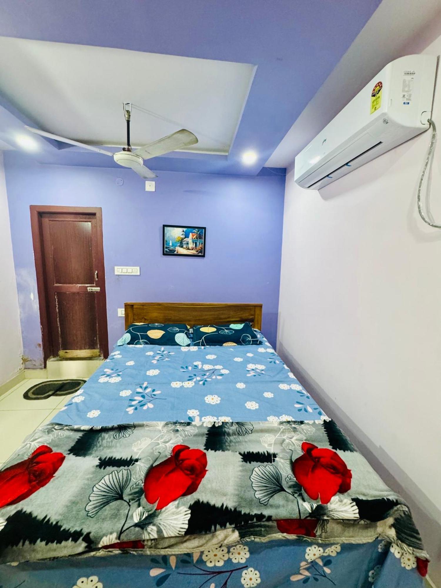 Sri Padha Vallabha Serenity Homestay Pithapuram Exterior foto